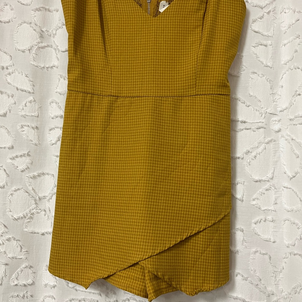 BOUTIQUE ROMPER - Picture 2 of 4
